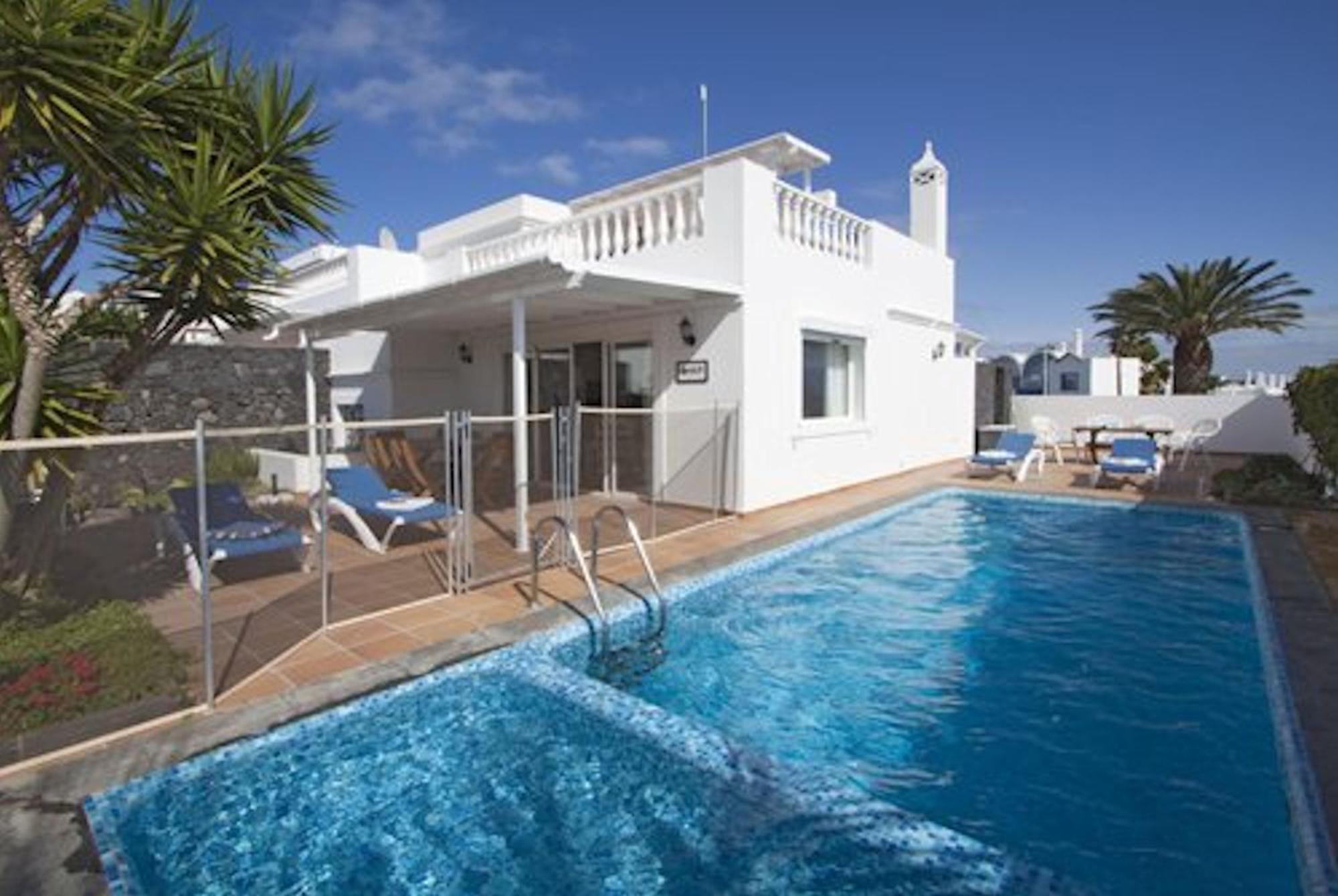 Lovely Los Mojones Villa Casa Jasmine Heated Pool Short Walk To Beach Puerto Del Carmen Puerto del Carmen (Lanzarote) Exterior foto